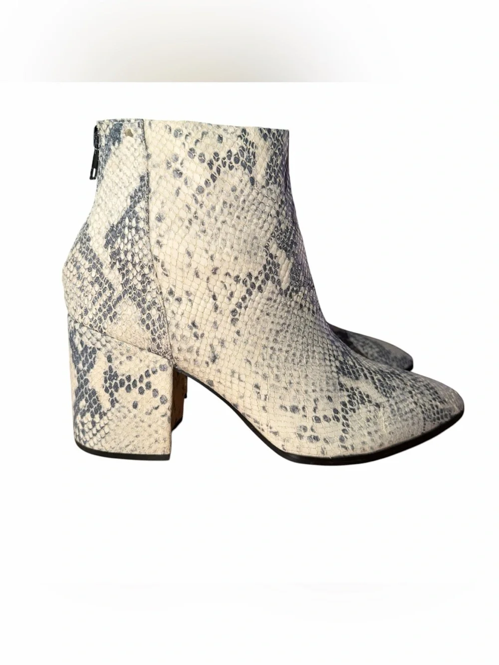 Steve Madden steve madden